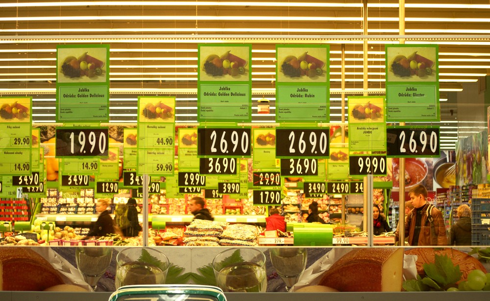 Czech Republic Records Inflation Below 10 % in June