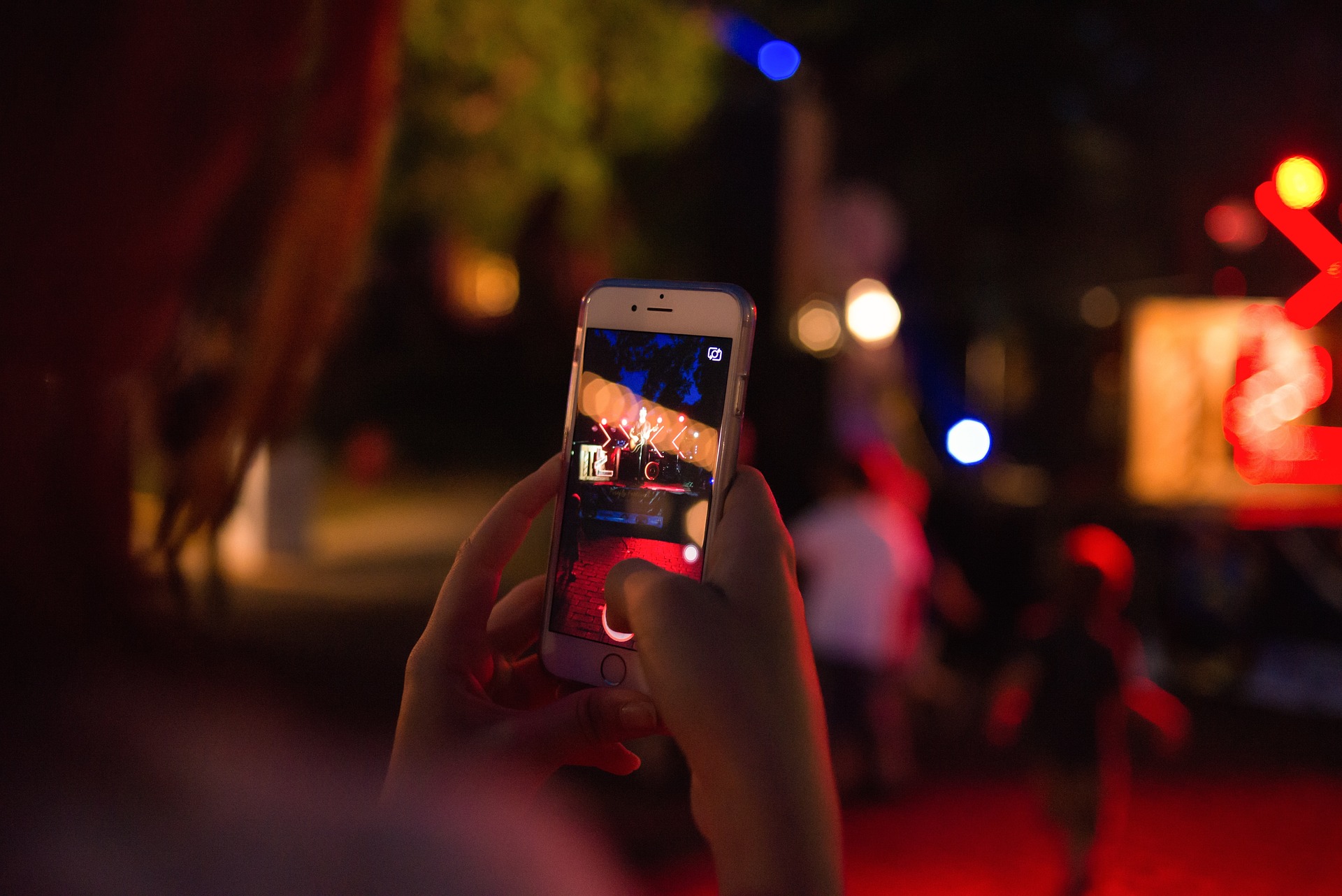 US Becomes India's Biggest Smartphone Export Destination, But Concerns Remain Despite Increased Shipments