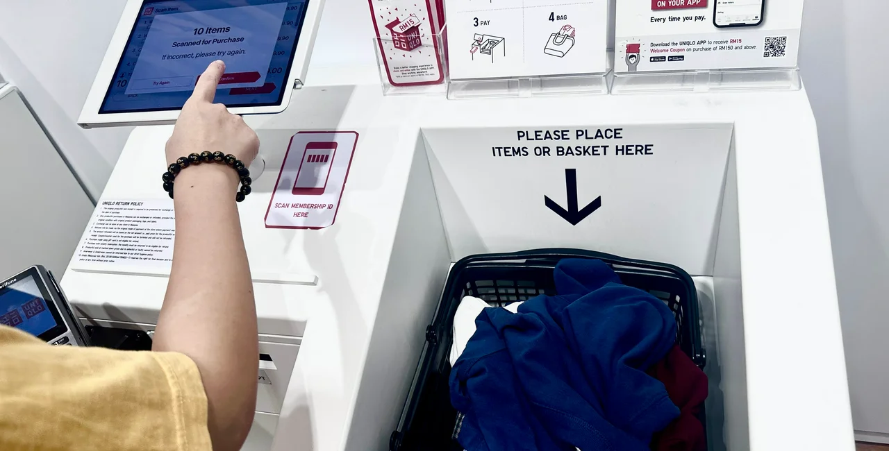 Czech kiosk economy takes off, from ride-hailing to retail